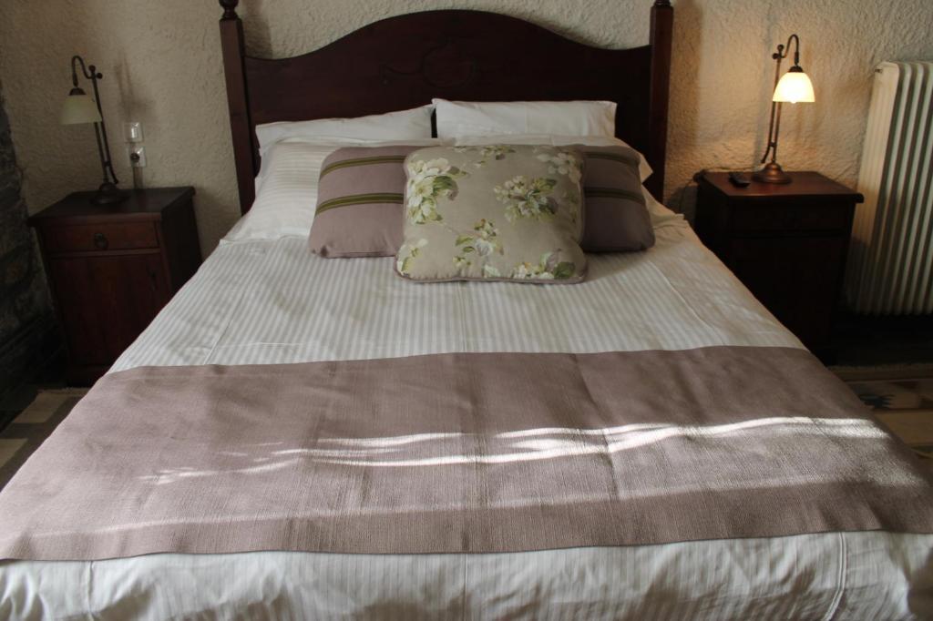 Guesthouse Karahalios Polydrossos Bilik gambar