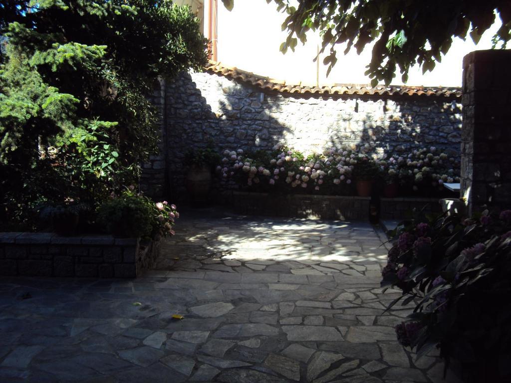Guesthouse Karahalios Polydrossos Luaran gambar