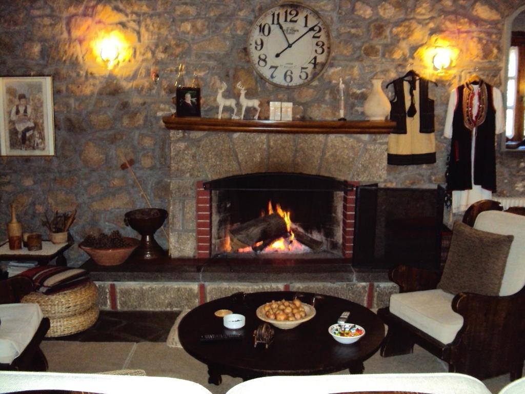 Guesthouse Karahalios Polydrossos Luaran gambar