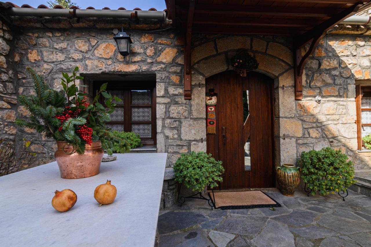 Guesthouse Karahalios Polydrossos Luaran gambar