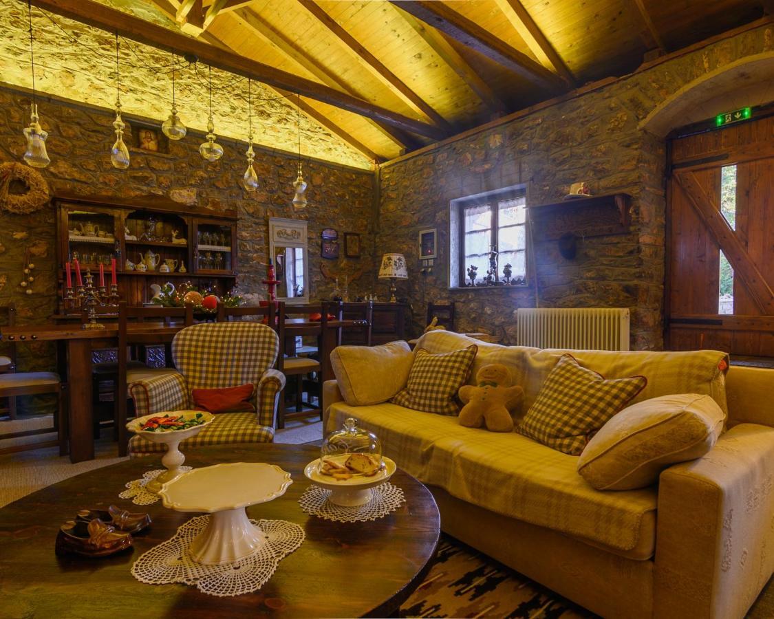 Guesthouse Karahalios Polydrossos Luaran gambar